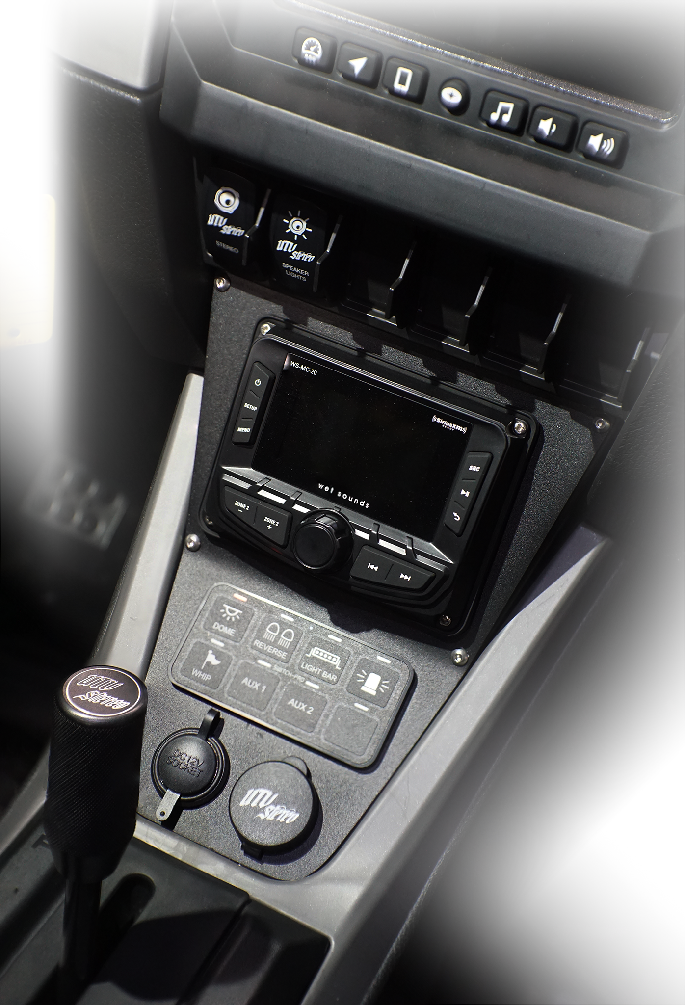 '20-'24 RZR® Pro Series Head Unit Mount | UTVS-PRO-HUMT