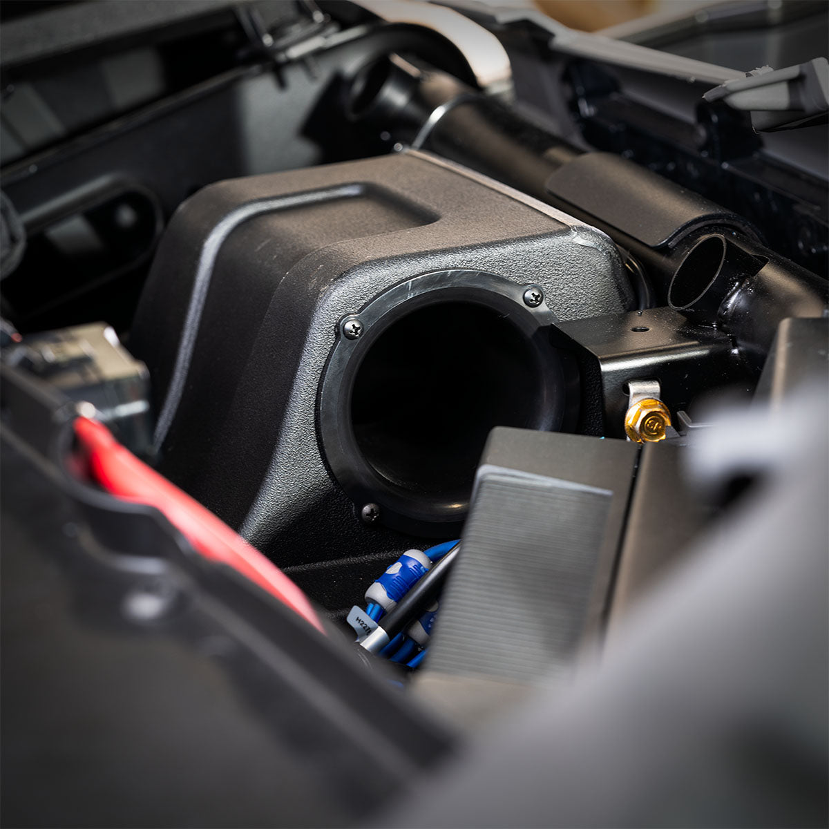 2020-2024 Polaris RZR Pro R / Turbo R / Pro XP Under-Dash 10" Ported Subwoofer-Enclosure