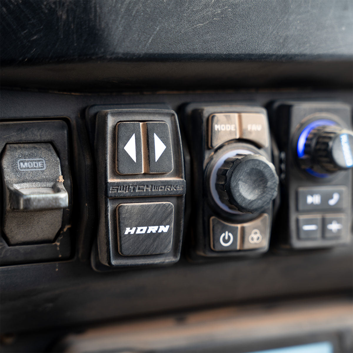 Turn-Signal Plug-&-Play Kit | 2020-2026 Can-Am Defender | Front Fang Lights w/Taillight Integration